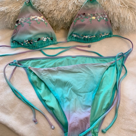 Sequined bikini 👙 - Picture 3 of 6